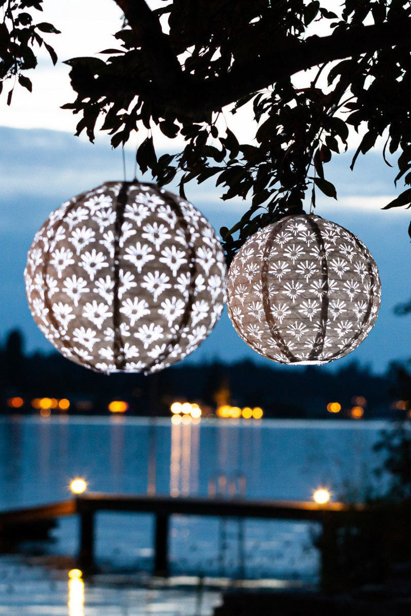 Soji Stella Globe Deco Solar Lantern 12" White