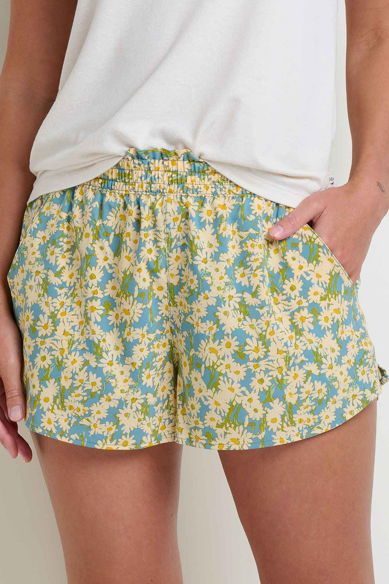 Toad & Co Women's Sunkissed Pull-On Short Large Glacier Daisy Field Print