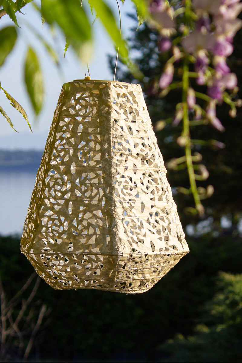 Soji Stella Prism Solar Lantern 11" Pearl